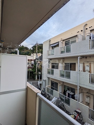 16/30 バルコニー
