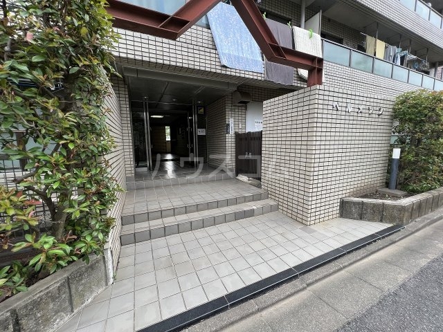 21/24 エントランス