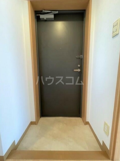 5/18 玄関