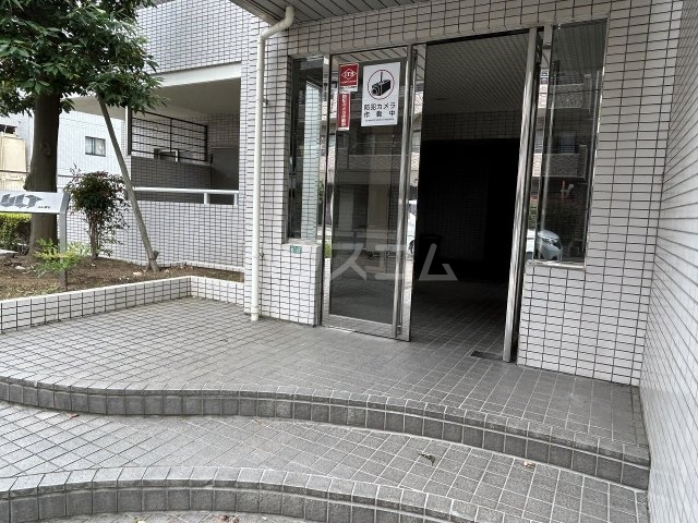 29/30 エントランス