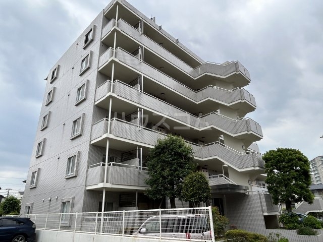 2/30 外観