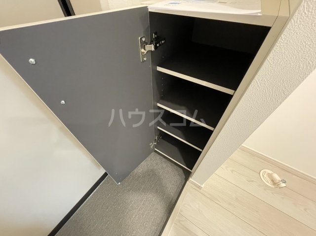 5/23 玄関