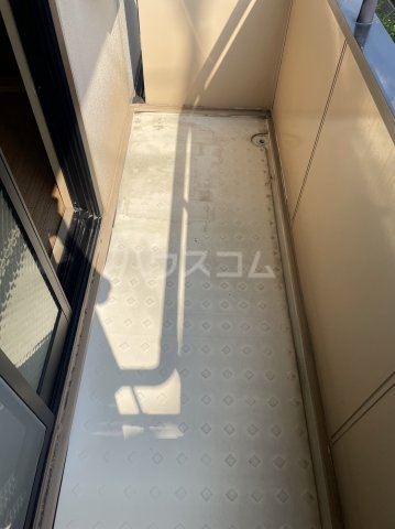 19/30 バルコニー