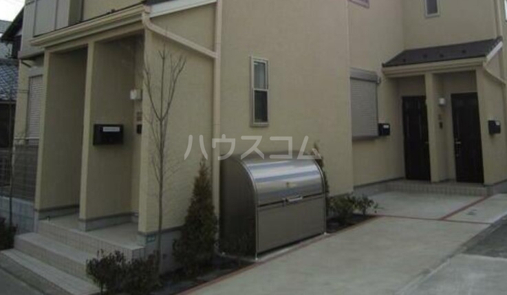 15/21 エントランス