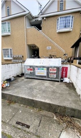 19/26 駐車場