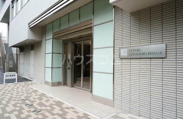 5/8 エントランス