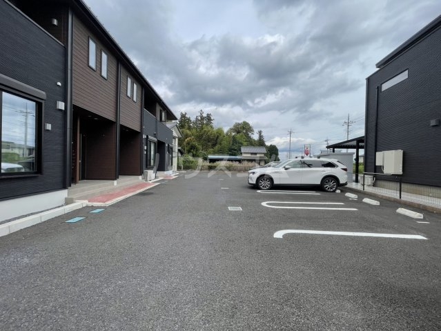 25/30 駐車場