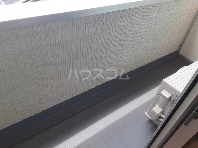 23/30 バルコニー