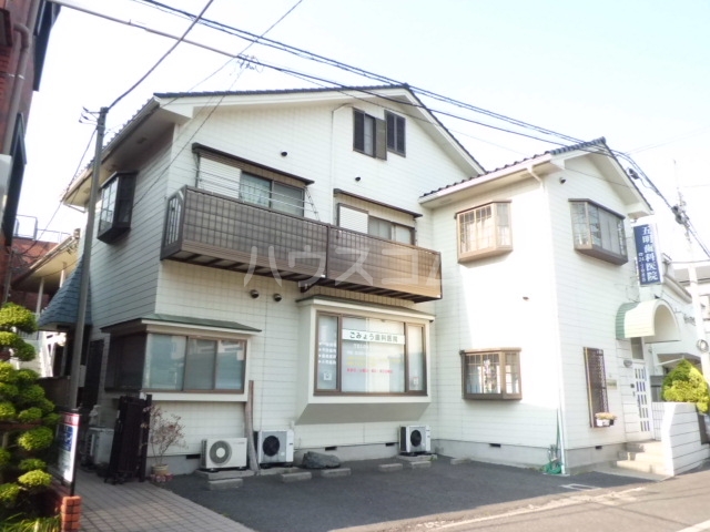 22/30 エントランス