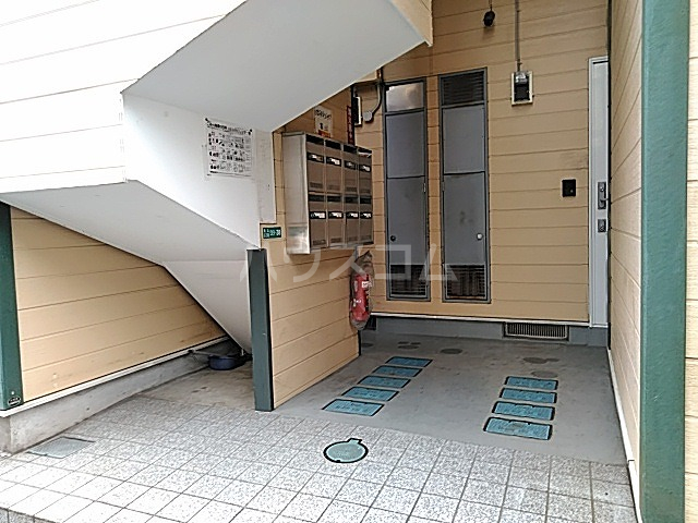 3/6 エントランス