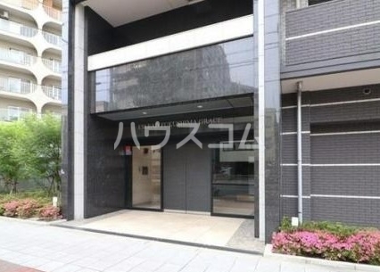 14/23 エントランス