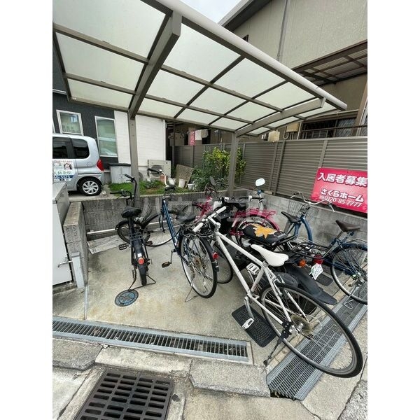14/20 駐車場