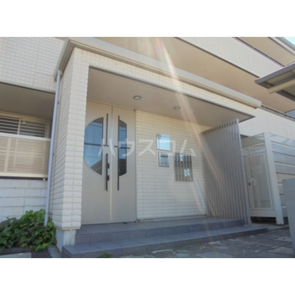 15/24 エントランス