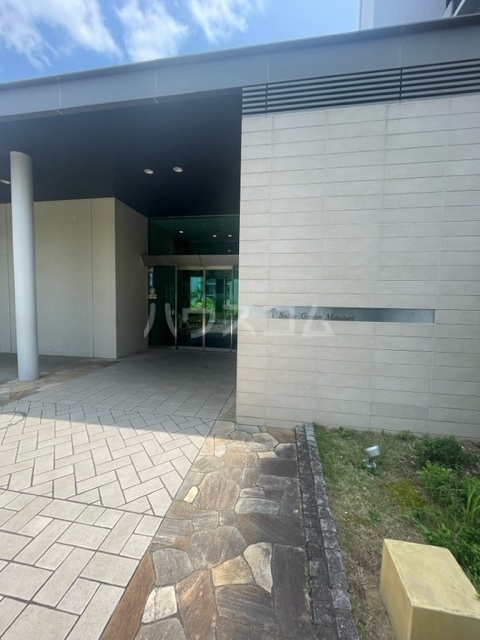 2/8 エントランス