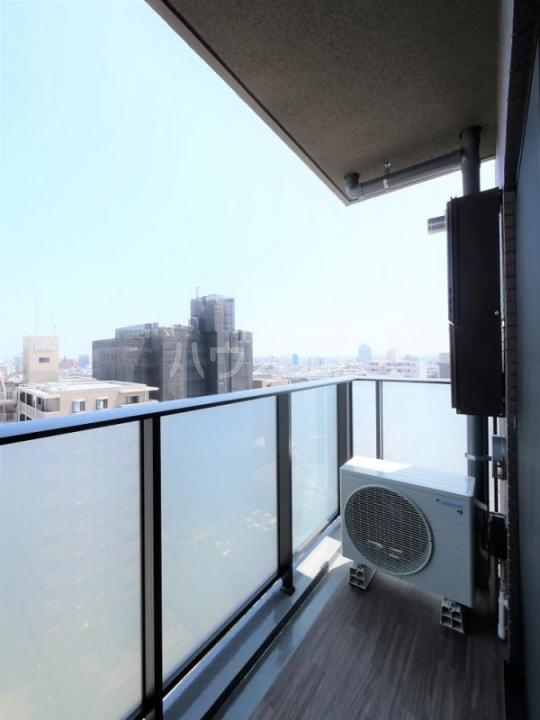 14/22 バルコニー