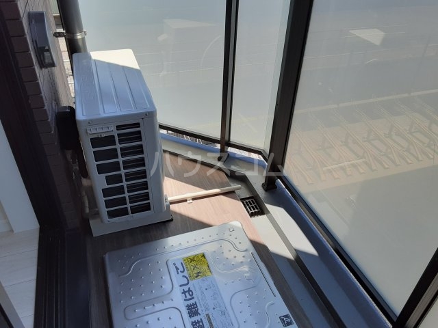 20/30 バルコニー