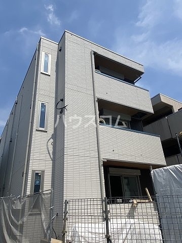 アヴァンス大和町の外観