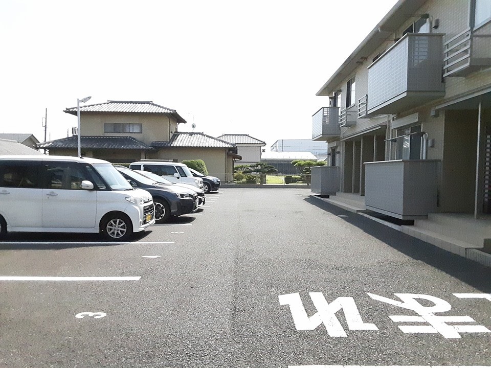 24/30 駐車場