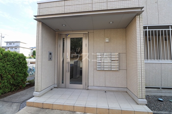 19/24 エントランス