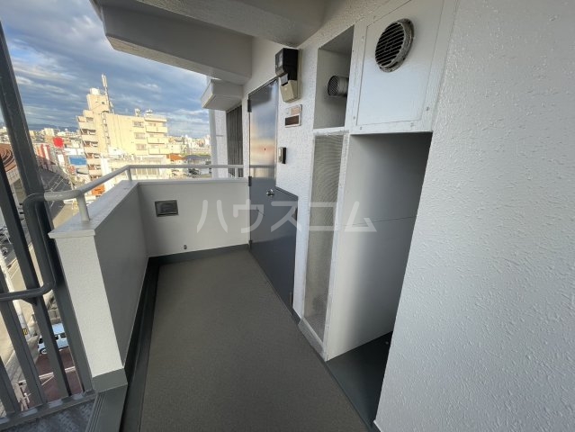 3/4 エントランス