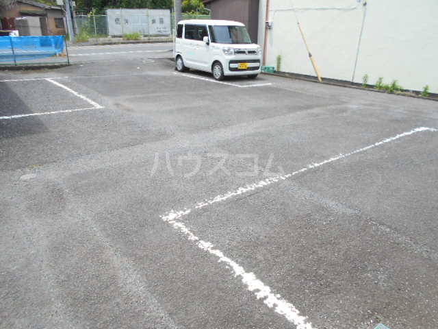 4/5 駐車場