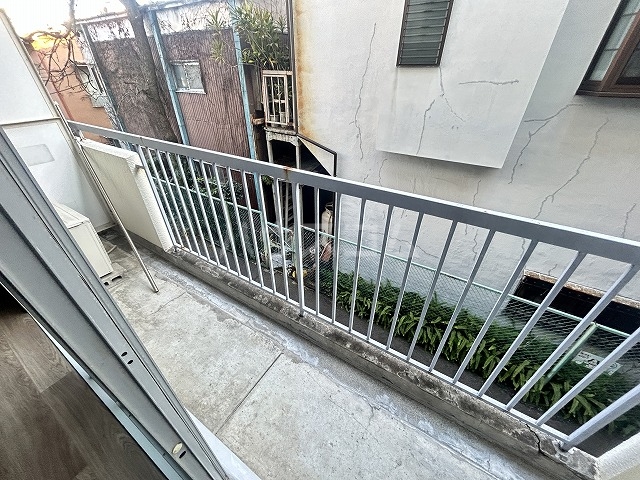 18/29 バルコニー