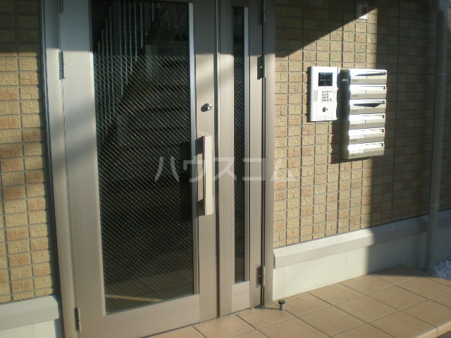 19/21 エントランス