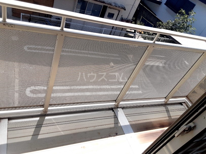 17/26 バルコニー