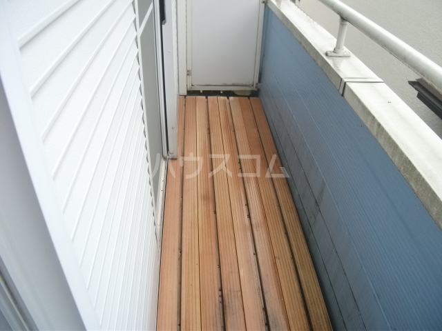 19/30 バルコニー