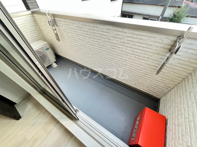 15/26 バルコニー