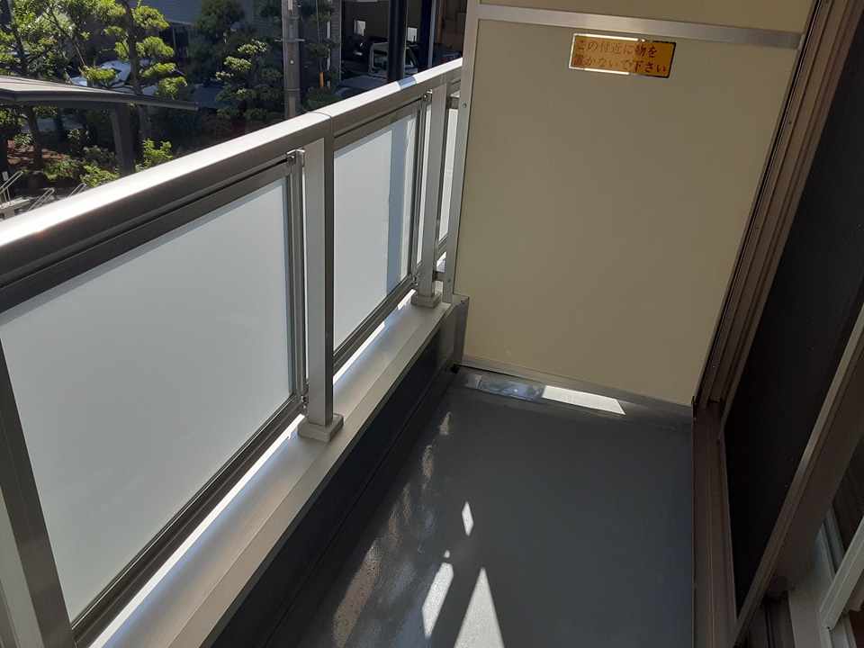 21/30 バルコニー