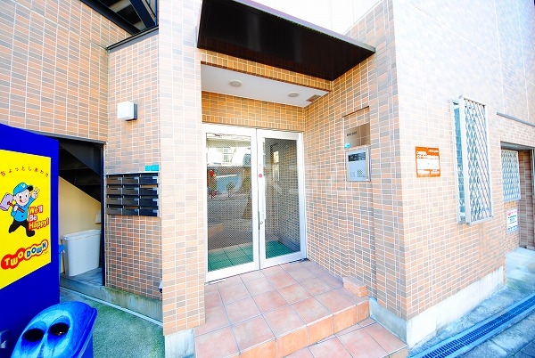 15/20 エントランス