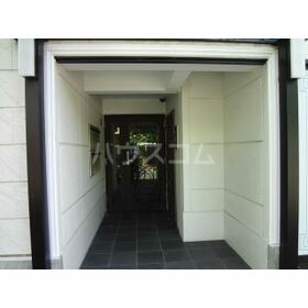 15/22 エントランス