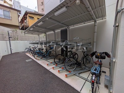 16/27 駐車場