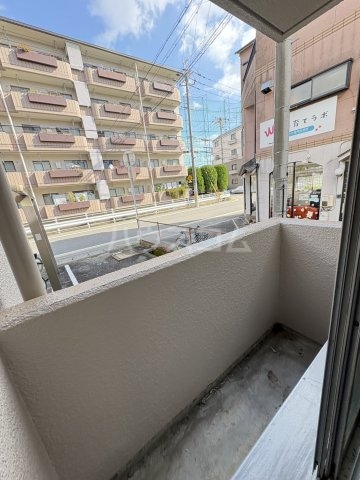 19/30 バルコニー