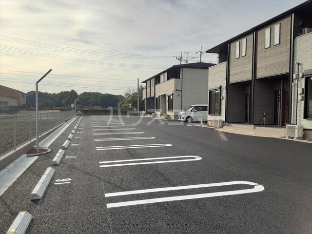 2/8 駐車場