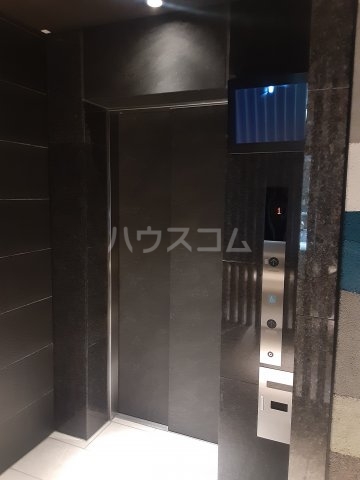 4/5 エントランス