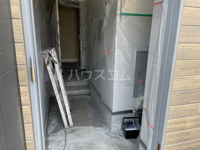 3/4 エントランス