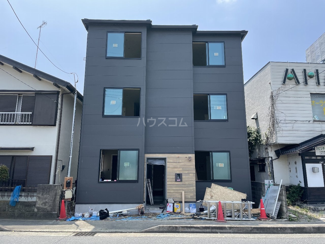 2/30 外観