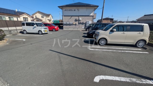 19/23 駐車場