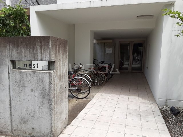 29/30 エントランス