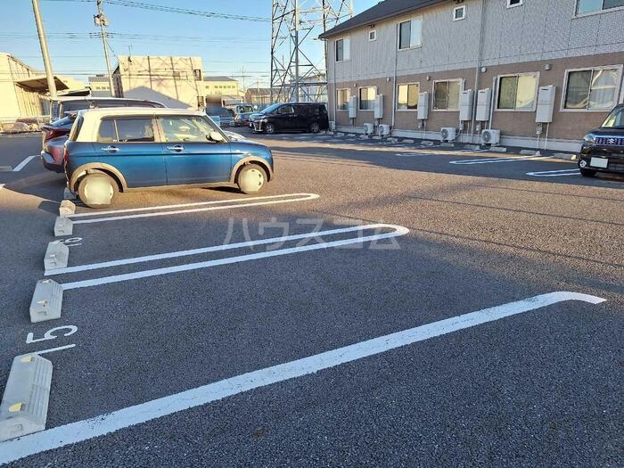 20/25 駐車場