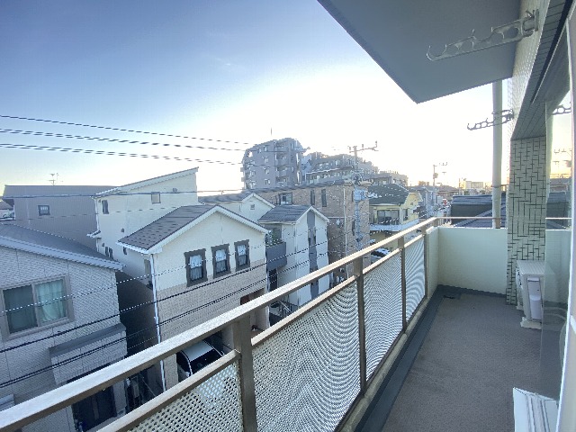 13/27 バルコニー