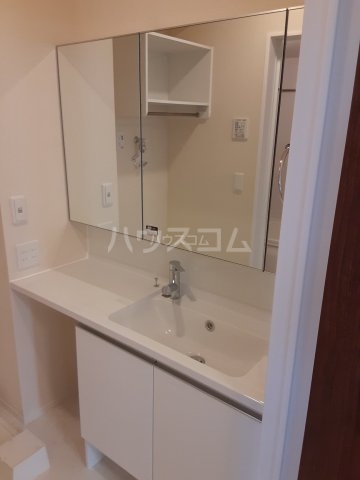 13/30 洗面