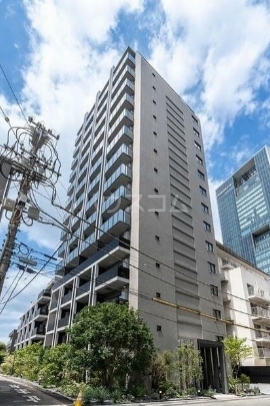 レフィールオーブ代々木の外観