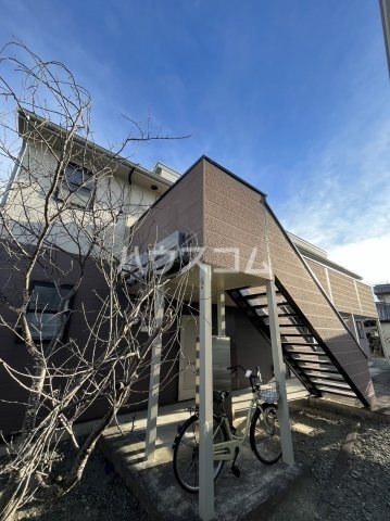 15/16 エントランス