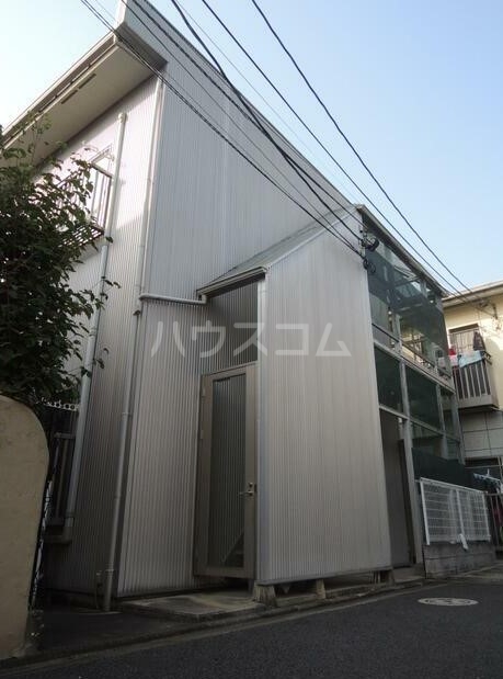 19/19 エントランス