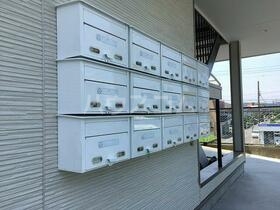 20/30 エントランス