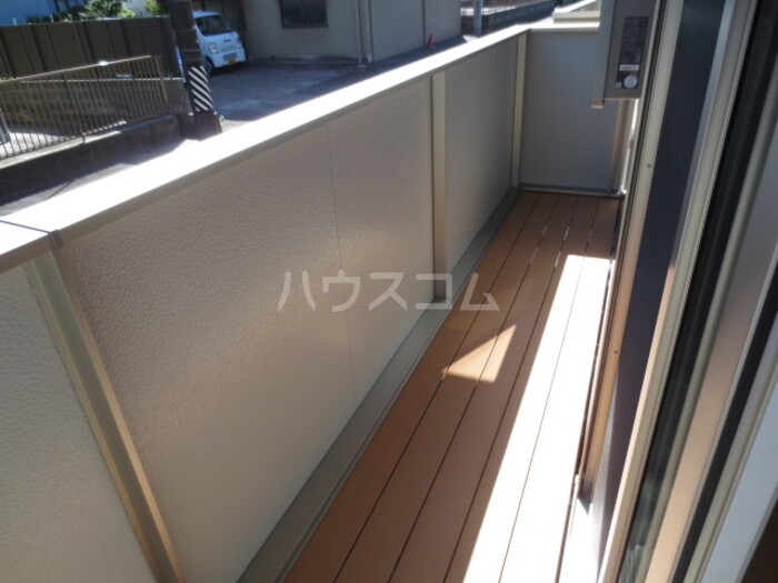 16/23 バルコニー