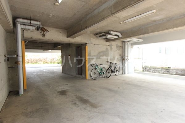 21/24 駐車場